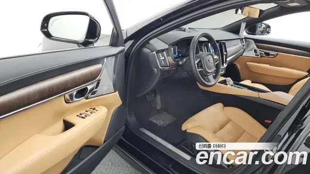Volvo S90, 2022