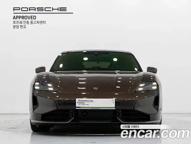 Porsche Taycan, 2025