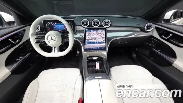 Mercedes-Benz C-Class, 2022