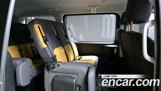 Hyundai Staria, 2024
