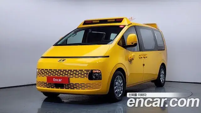 Hyundai Staria, 2022