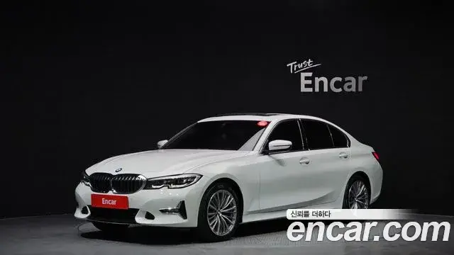 BMW 3 Series, 2021