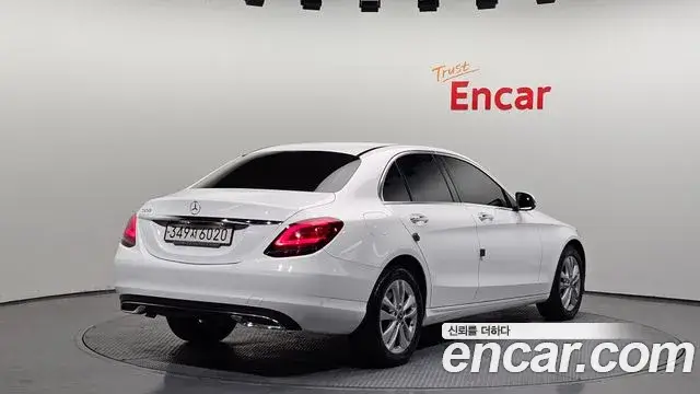Mercedes-Benz C-Class, 2020