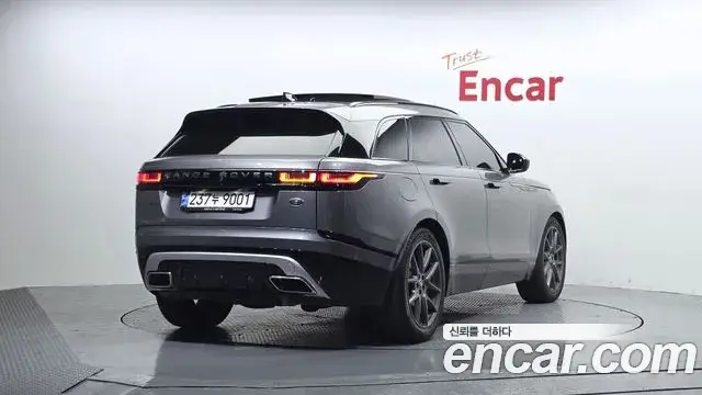 Land Rover Range Rover Velar, 2022
