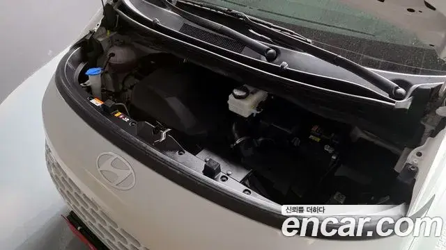 Hyundai Staria, 2024