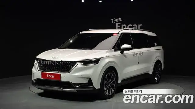 Kia Carnival, 2023