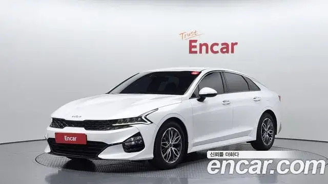 Kia K5, 2022