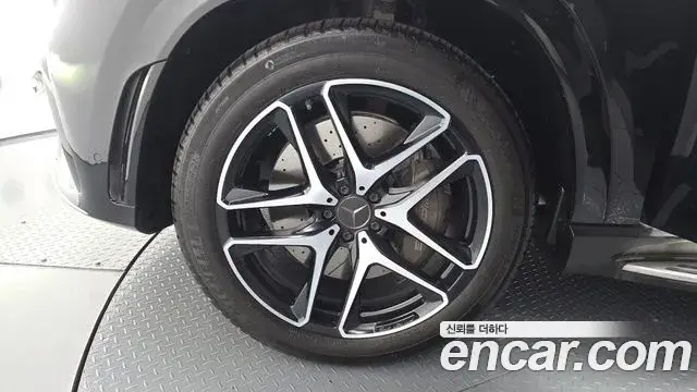 Mercedes-Benz GLE-Class, 2023
