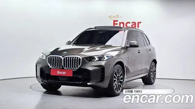 BMW X5, 2025