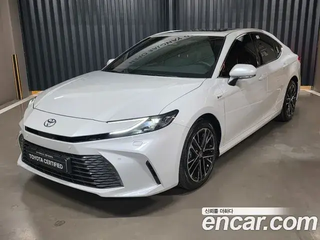 Toyota Camry, 2025