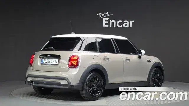 Mini Cooper, 2024