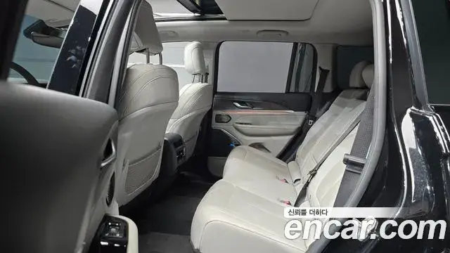 Jeep Grand Cherokee, 2023