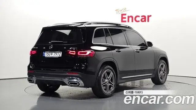 Mercedes-Benz GLB-Class, 2023