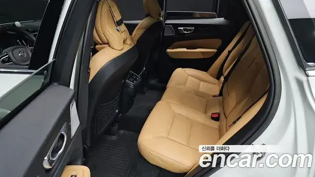 Volvo XC60, 2023