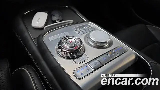 Genesis G90, 2022