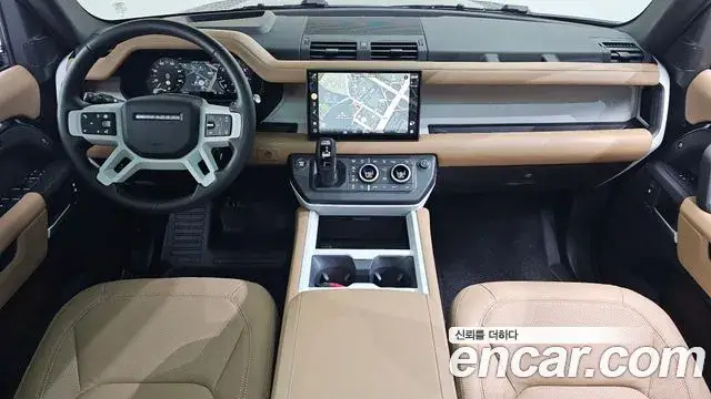 Land Rover Defender, 2025
