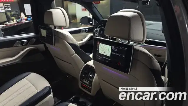 BMW X7, 2021
