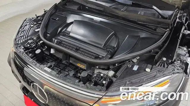 Mercedes-Benz EQS SUV, 2023