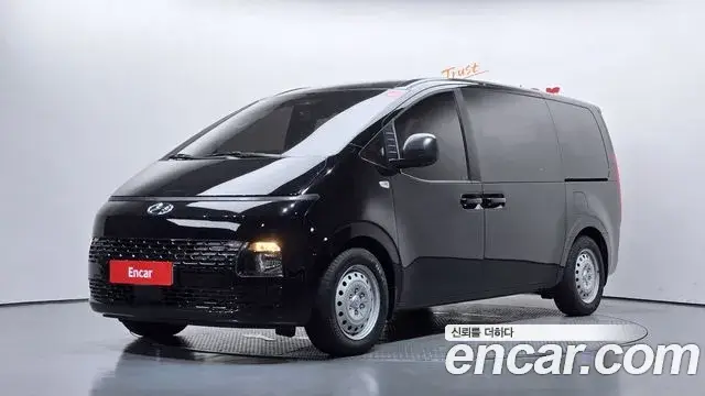 Hyundai Staria, 2022