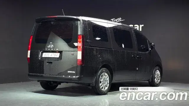 Hyundai Staria, 2021
