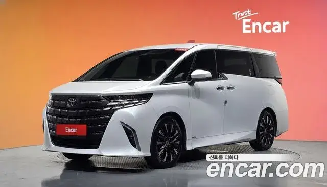 Toyota Alphard, 2025