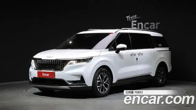 Kia Carnival, 2022