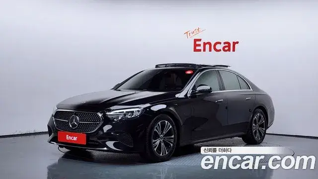 Mercedes-Benz E-Class, 2024