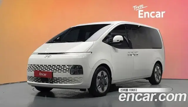 Hyundai Staria, 2024