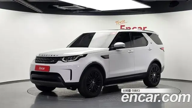 Land Rover Discovery 5, 2018