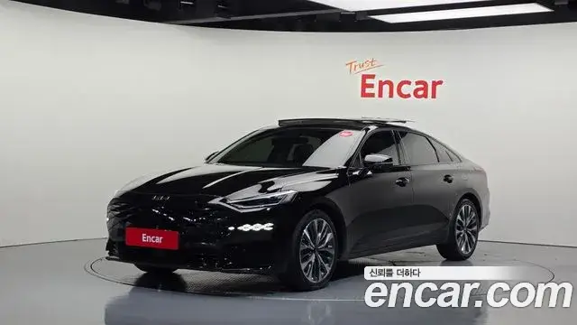 Kia K8, 2022