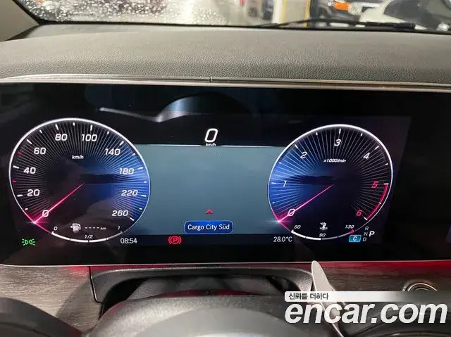 Mercedes-Benz V-Class, 2025
