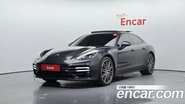 Porsche Panamera, 2021