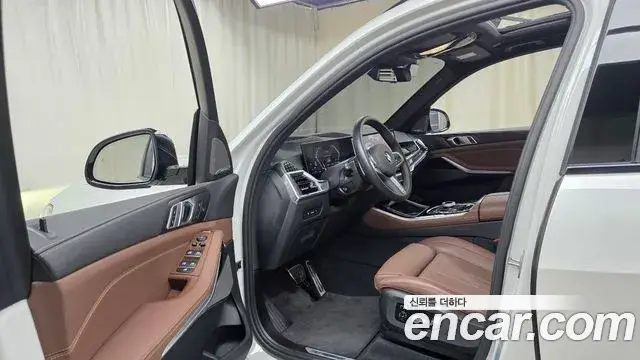 BMW X5, 2025