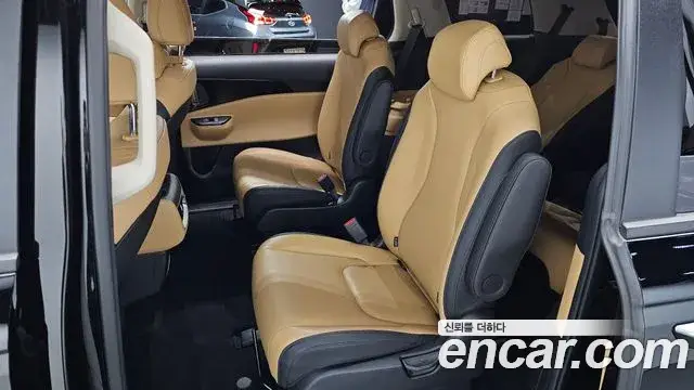 Kia Carnival, 2021