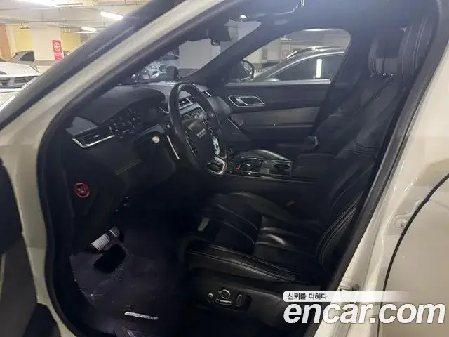Land Rover Range Rover Velar, 2018