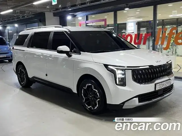 Kia Carnival, 2024
