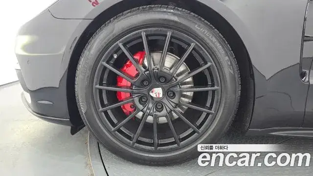 Porsche Panamera, 2018