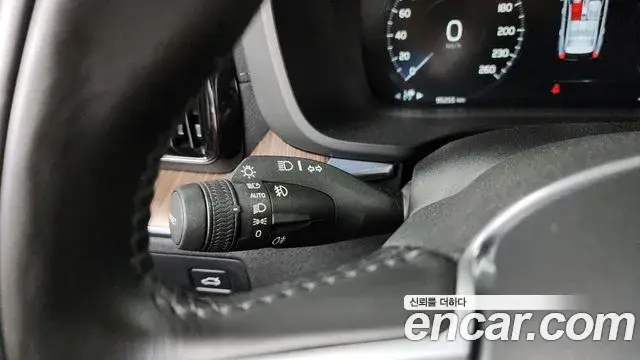 Volvo XC60, 2021