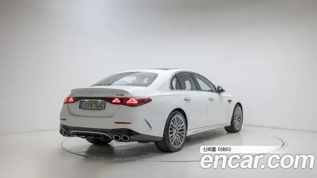 Mercedes-Benz E-Class, 2025