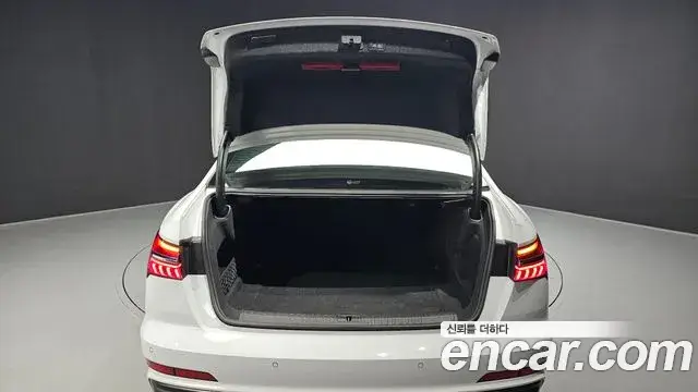 Audi A6, 2021