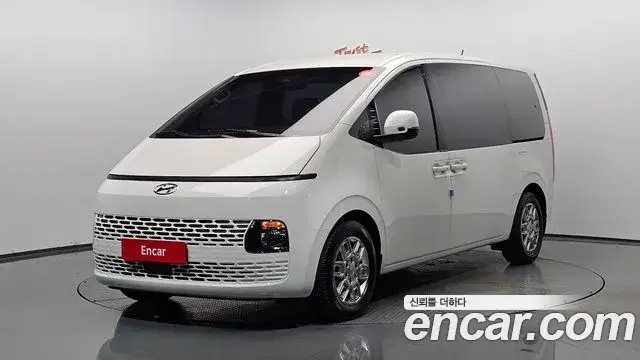 Hyundai Staria, 2021