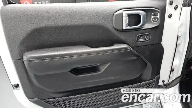 Jeep Wrangler, 2021