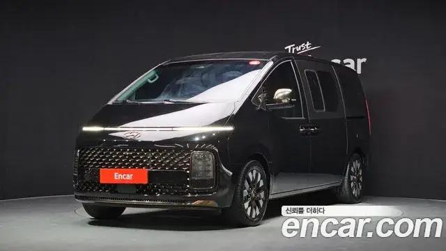 Hyundai Staria, 2021
