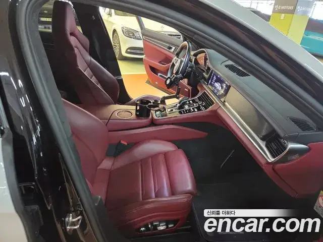 Porsche Panamera, 2019