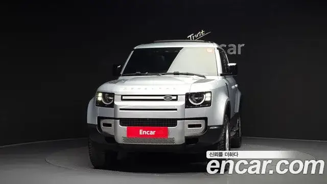 Land Rover Defender, 2021