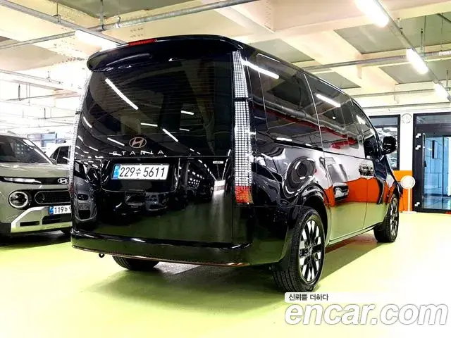 Hyundai Staria, 2024