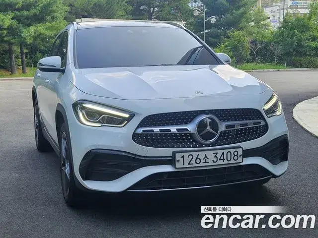 Mercedes-Benz GLA-Class, 2023