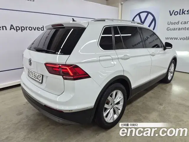 Volkswagen Tiguan, 2020