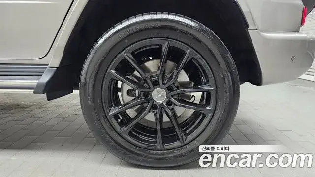 Mercedes-Benz G-Class, 2025