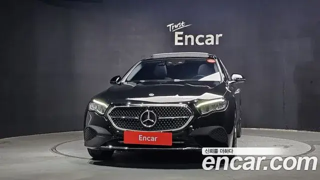 Mercedes-Benz E-Class, 2025
